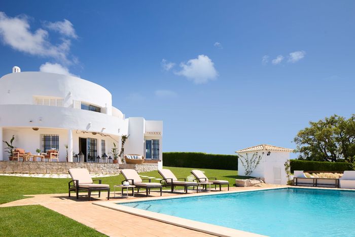 Casa Rosa dos Ventos villa photo.